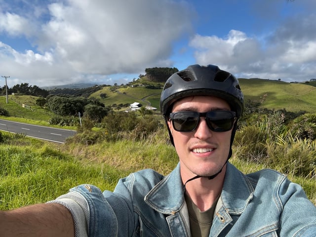 Waiheke Island, North Island — Day 4: Tour de Waiheke Island
