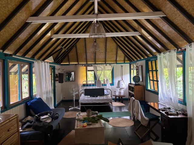 Awesome Airbnb — Day 1: Ia Ora Na!