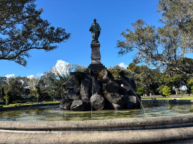 John Logan Campbell Monument — Day 2: Coast to Coast Walkway